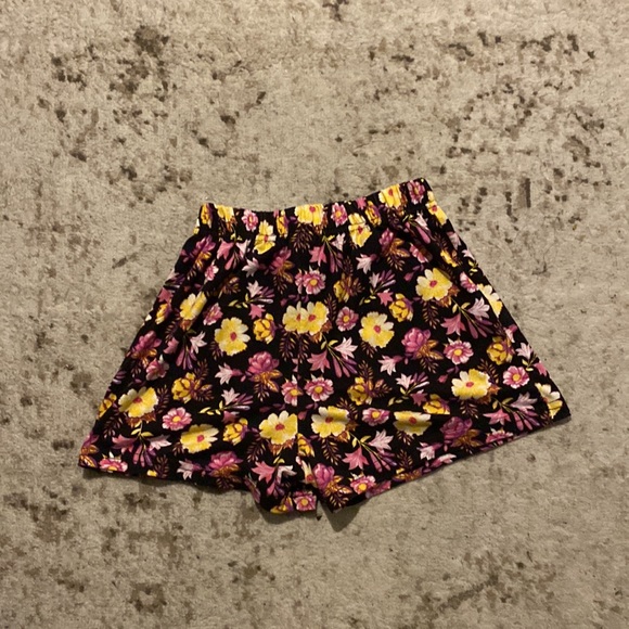 The color is gold,pink,purple,and black it’s a set and it’s a 7/8 - Picture 3 of 5